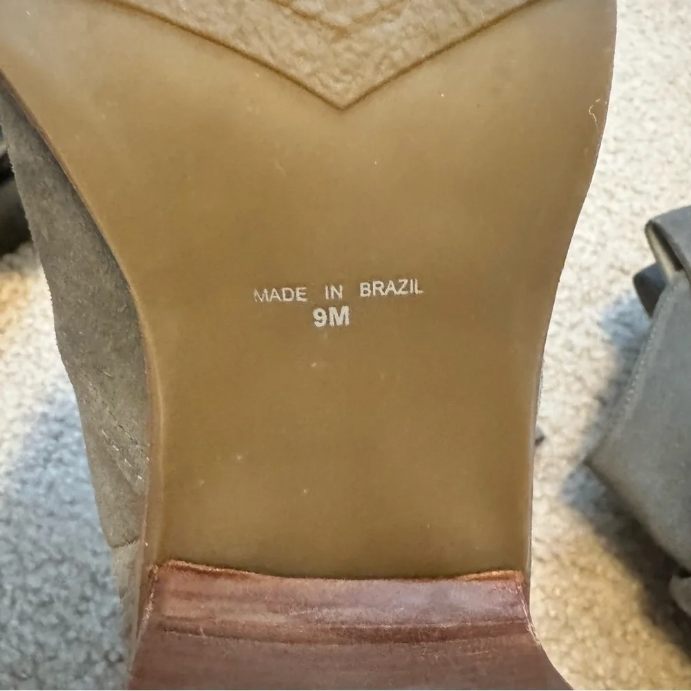 Matisse gray‎ suede heeled bootie